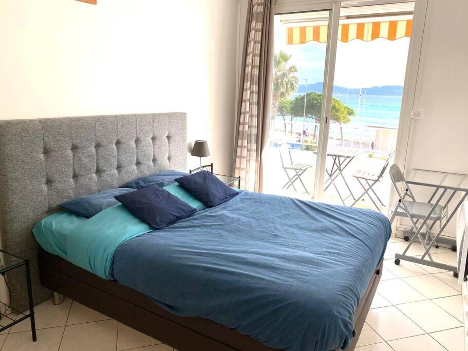 T3 Sur La Plage Vue Feerique Mer,Wifi, Parking Inclus , Clim La Ciotat Exterior photo